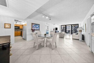 3460 S Ocean Blvd, Unit 6150 in Palm Beach, FL - Building Photo