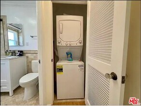 1144 15th St in Santa Monica, CA - Building Photo - Building Photo