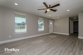 9479 Purdy St in Spring Hill, FL - Building Photo - Building Photo