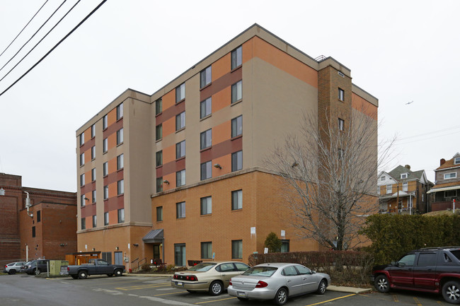 Sto-Rox Plaza in Mckees Rocks, PA - Building Photo - Building Photo