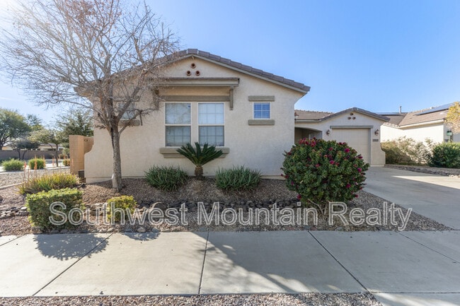 property at 17809 W Lincoln St