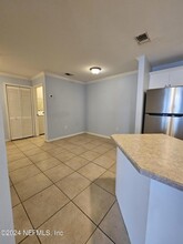 3591 Kernan Blvd S in Jacksonville, FL - Building Photo - Building Photo