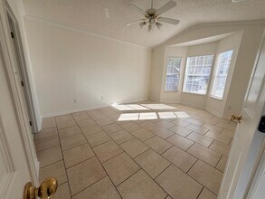 1624 Berry Hill Ct in Tallahassee, FL - Building Photo - Building Photo