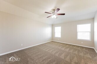 11011 Pinkery Key in Converse, TX - Foto de edificio - Building Photo