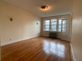 1945 Commonwealth Ave, Unit 25 in Boston, MA - Building Photo