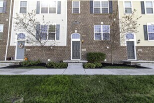 14054 Wimbleton Wy in Fishers, IN - Building Photo