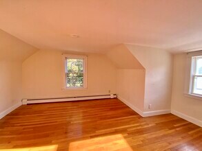 67 Bow St in Arlington, MA - Building Photo - Building Photo
