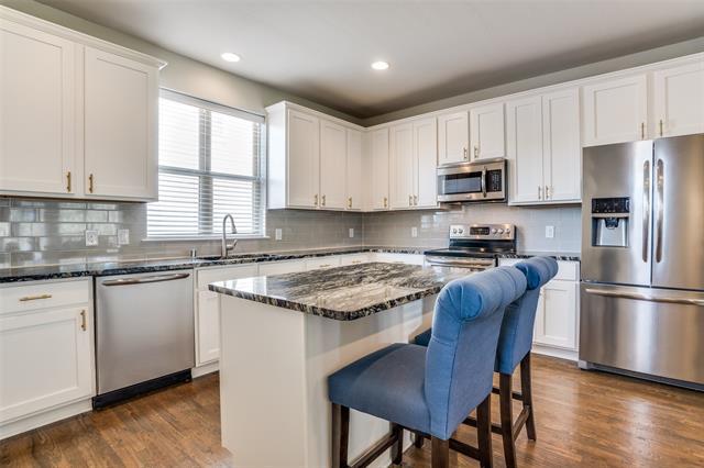 property at 1321 Palm Canyon Dr