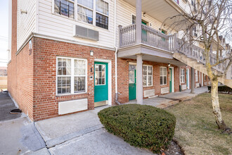 646 Emerald St in Brooklyn, NY - Building Photo - Building Photo