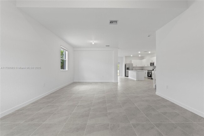 2912 SE 23rd Ave in Homestead, FL - Building Photo - Building Photo