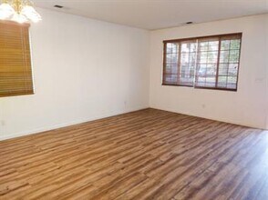 2718 Scott Ave in Clovis, CA - Building Photo - Building Photo
