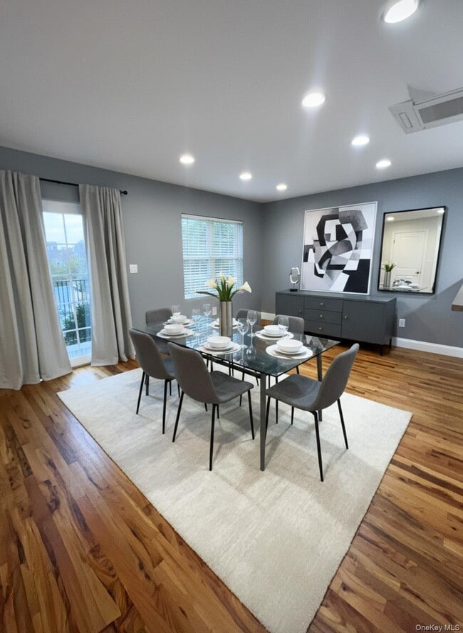 property at 520 N Terrace Ave