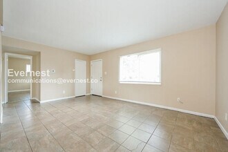 706 Uvalda St in Aurora, CO - Building Photo - Building Photo