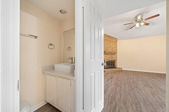 7814 Fair Acres St in Houston, TX - Building Photo - Building Photo