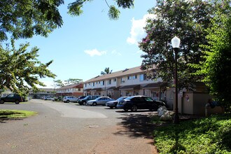 Lihue Court Townhomes in Lihue, HI - Building Photo - Building Photo