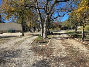 309 N Buffalo Ave in Cedar Park, TX - Building Photo - Building Photo