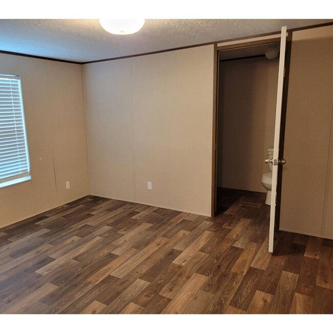15301 US-54 in Goddard, KS - Building Photo - Building Photo
