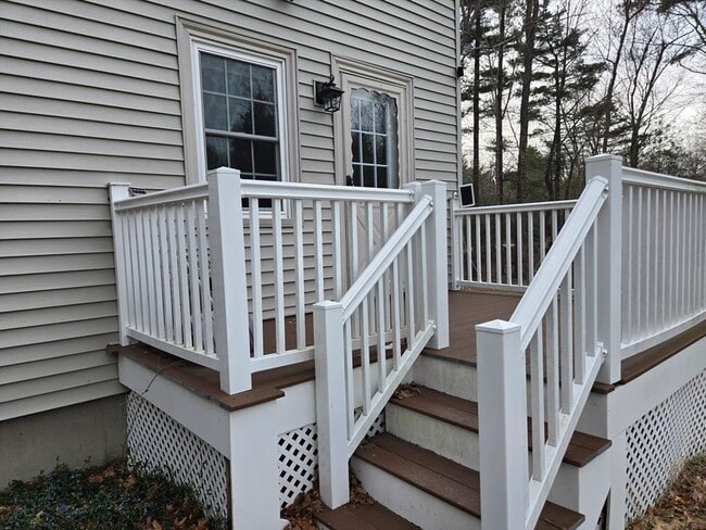 177 Morse St in Sharon, MA - Building Photo - Building Photo