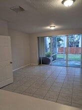 9759 Lago Dr in Boynton Beach, FL - Building Photo - Building Photo