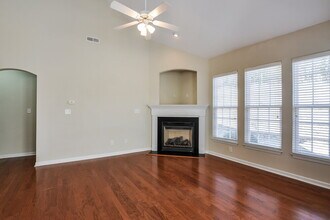 529 Ashgreen Ct in Rolesville, NC - Building Photo - Building Photo
