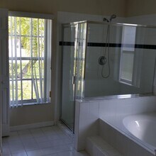 5704 NW Croton Ave in Port St. Lucie, FL - Building Photo - Building Photo