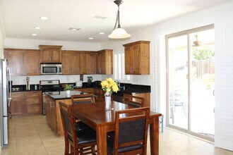 3317 Moscato St in Roseville, CA - Building Photo - Building Photo