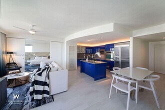 3101 Bayshore Dr, Unit 1808 in Fort Lauderdale, FL - Foto de edificio - Building Photo
