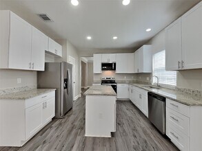510 Tanguey Ct in Spring, TX - Building Photo - Building Photo