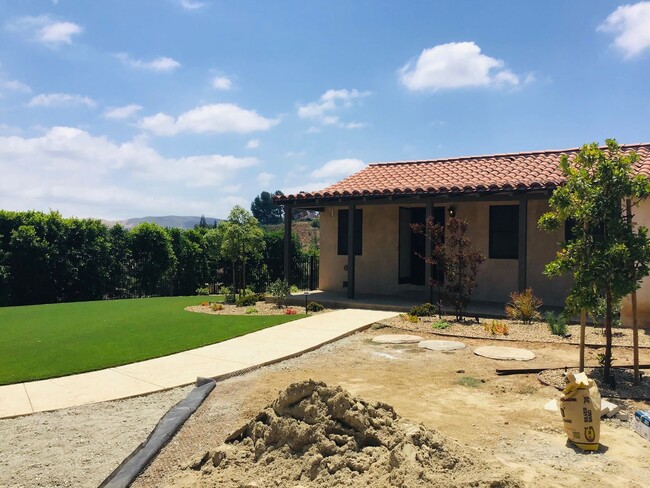 property at 1191 Capri Dr