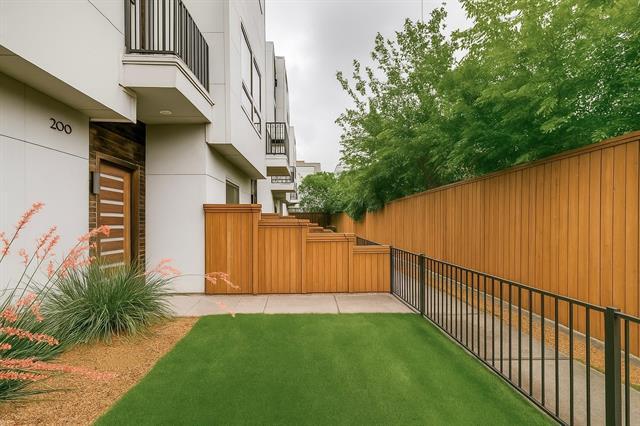 3816 Roseland Ave in Dallas, TX - Building Photo - Building Photo