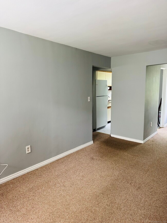 property at 9 Clarmore Dr