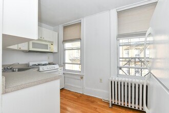 409 Bloomfield St in Hoboken, NJ - Building Photo - Building Photo