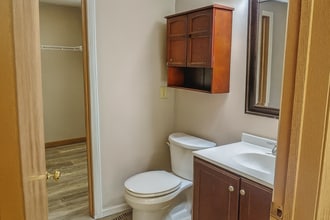 8347 Vega Dr in Columbus, OH - Building Photo - Building Photo