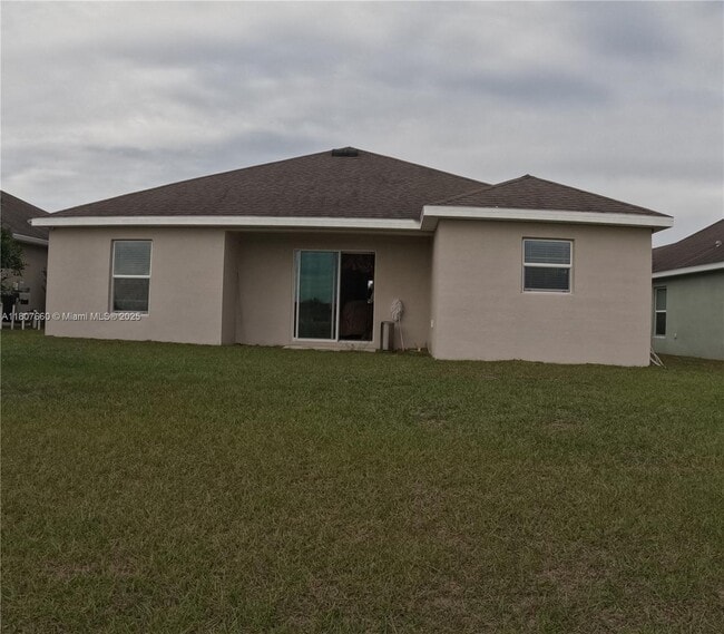 30894 Water Lily Dr in Brooksville, FL - Building Photo - Building Photo