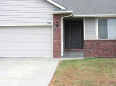 501 Stonemont Dr in Manhattan, KS - Building Photo - Building Photo