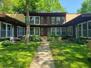 3130 James St in Madison, WI - Building Photo - Building Photo