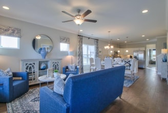 1015 Westgate Dr in Gallatin, TN - Foto de edificio - Building Photo