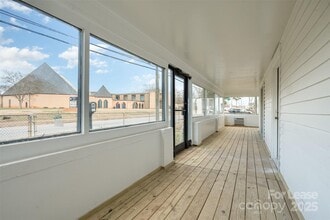 1201 S Lafayette St in Shelby, NC - Building Photo - Building Photo