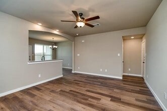 720 Harvest Moon Dr in Venus, TX - Building Photo - Building Photo