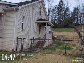 839 Vine St in St. Albans, WV - Building Photo - Building Photo