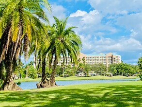 2320 Terra Ceia Bay Blvd in Palmetto, FL - Foto de edificio - Building Photo