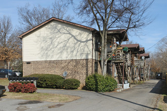 1111 Marion Ave in Nashville, TN - Building Photo - Building Photo