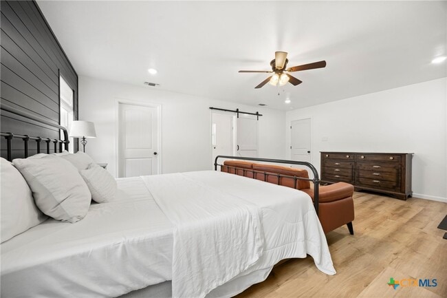 property at 921 Indian Trail