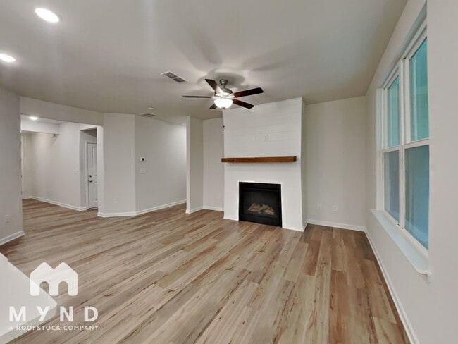 757 Riverwood Pass in Dallas, GA - Building Photo - Building Photo