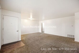 1231 Arlington Dr in Moses Lake, WA - Building Photo - Building Photo