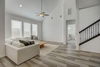 308 Monteforte Rd in Hutto, TX - Building Photo - Building Photo