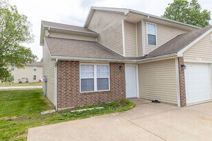 1405 Bodie Dr in Columbia, MO - Building Photo