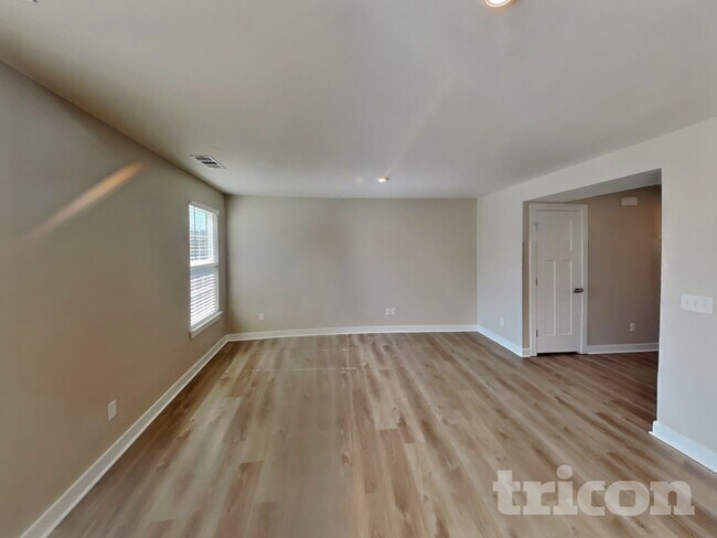 5120 Kensal Dr in Nashville, TN - Building Photo - Building Photo