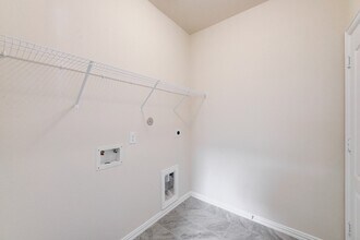 13118 Dancing Reed Dr in Texas City, TX - Building Photo - Building Photo
