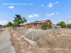 1051 S 4th Ave in Tucson, AZ - Building Photo - Building Photo